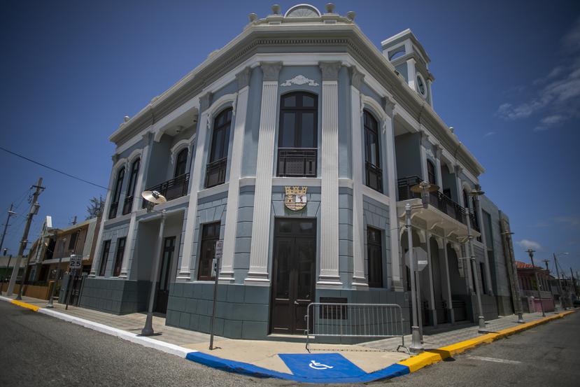 The Old City Hall is today the Museo de Arte e Historia de Guánica Don Pedro Juan Vargas.