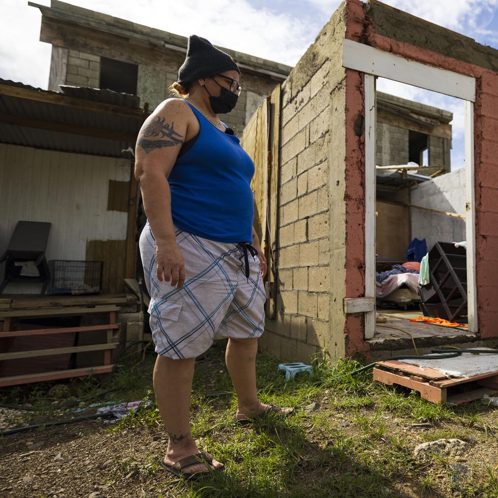 Gisela Martínez Fret (vecina de la comunidad Valle Hill en Canóvanas) mostró las condiciones que quedó su hogar luego del paso del huracán.