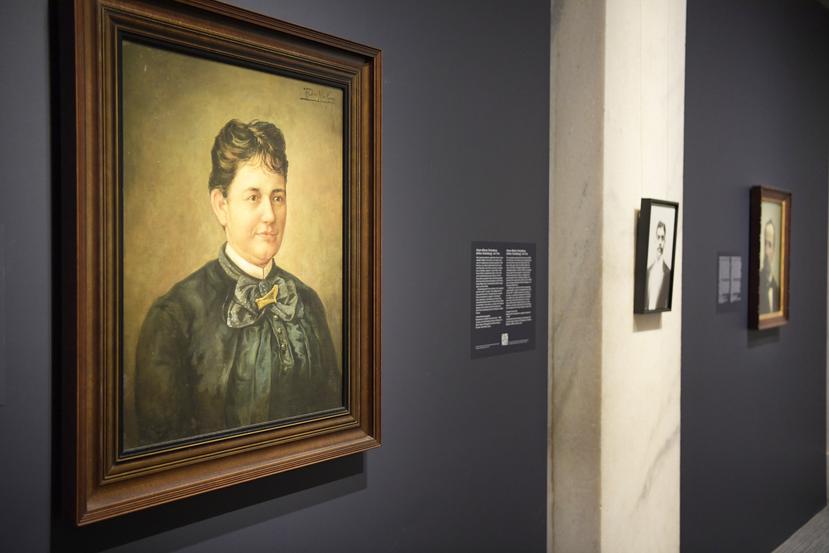 Retrato de Lola Rodríguez de Tió, parte de la exposición en la Galería Nacional de Retratos en Washington D. C.