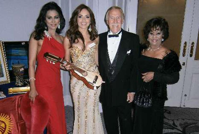   Wilnelia Merced, along with her husband Bruce Forsyth and her mother Delia Cruz, have given their full support to the Puerto Rican beauty. <font color="yellow">(Supplied)</font>” loading=”lazy”/></picture><figcaption>  Wilnelia Merced along with her late husband Bruce Forsyth and her mother Delia Cruz.  <!-- --> </figcaption></figure>
<p class=