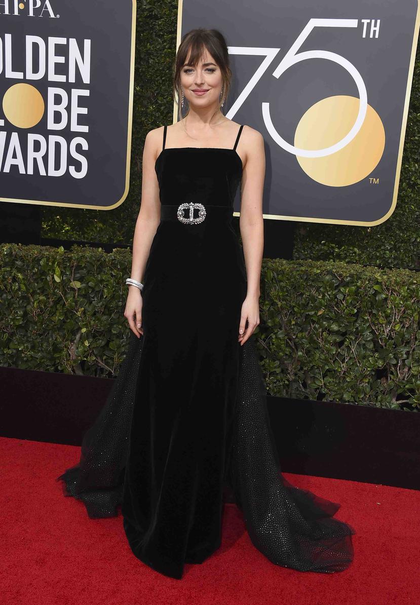 Dakota Johnson durante la pasada entrega de los Golden Globes. (AP)