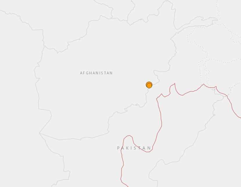 Captura del mapa de USGS que marca el sismo y la réplica en una zona rural de montaña en el este de Afganistán, cerca de la frontera con Pakistán.
