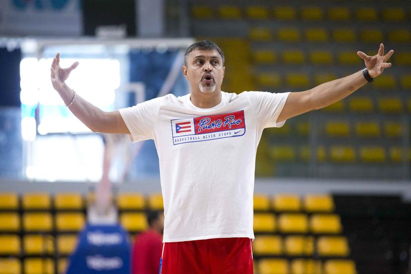Hoy, con 43 años, Casiano viene de debutar como seleccionador nacional con una medalla de oro en el Torneo Centrobasket de Panamá.