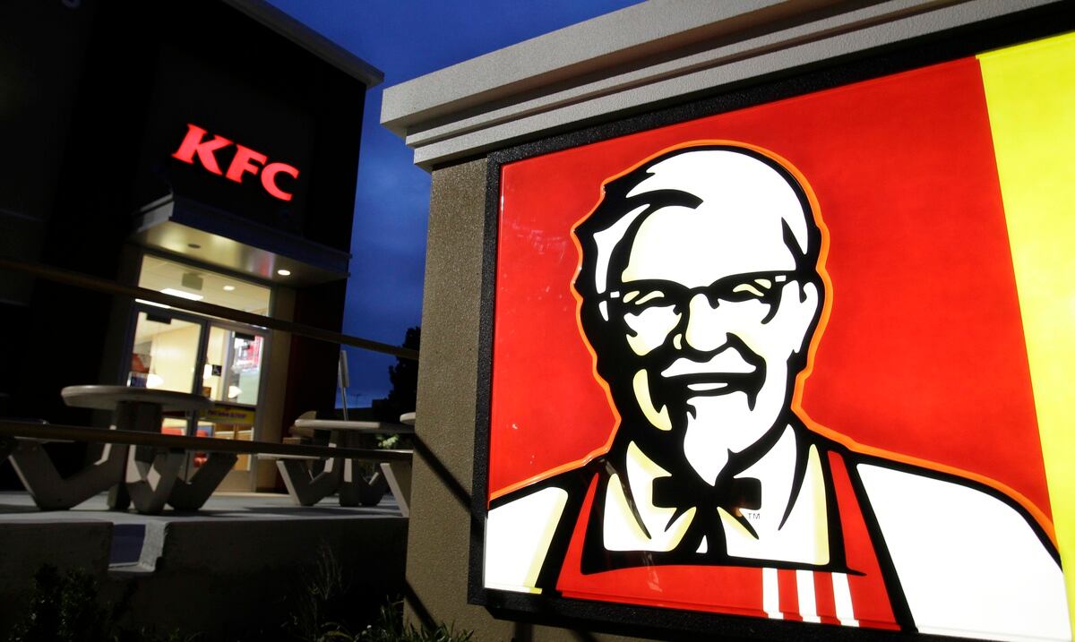 KFC, Taco Bell, IHOP y Pizza Hut exigirán a sus empleados la vacuna contra el COVID-19