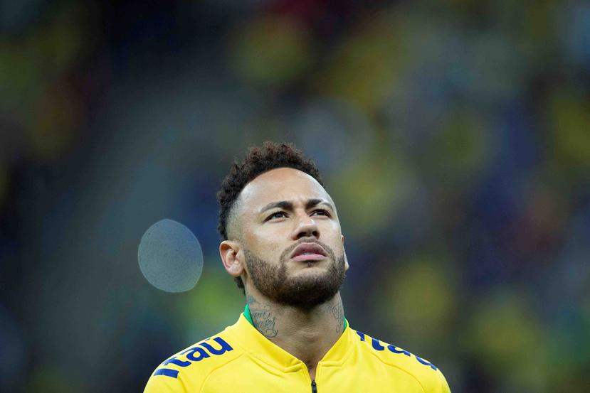 Neymar se ha defendido al difundir mensajes en redes sociales con la intención de demostrar que la acusadora le mandó mensajes amigables tras el supuesto incidente. (EFE / Joédson Alves)