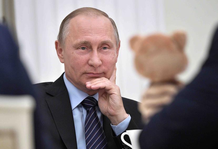 Putin afirmó que “ningún hacker puede influir en las campañas electorales de ningún país de Europa, Asia o América”. (AP)
