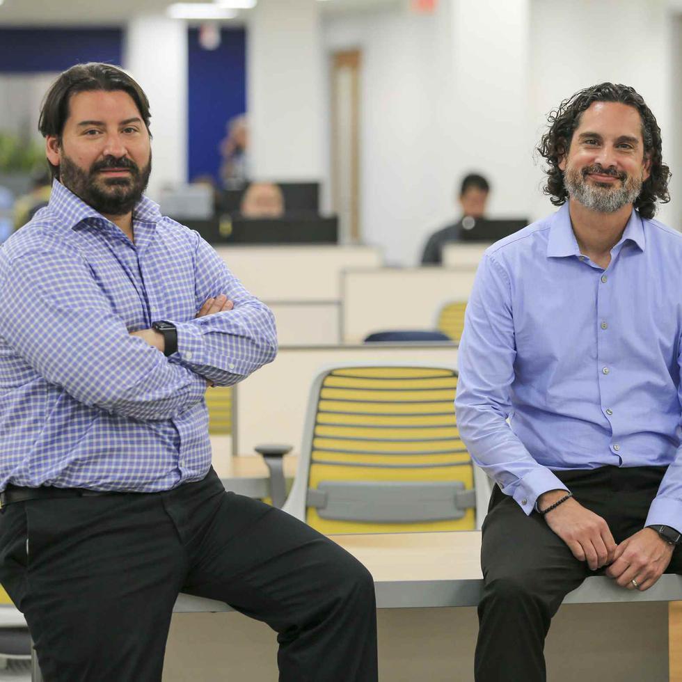 Christian González y Carlos Meléndez (derecha) fundaron Wovenware en 2003, hace casi 20 años.