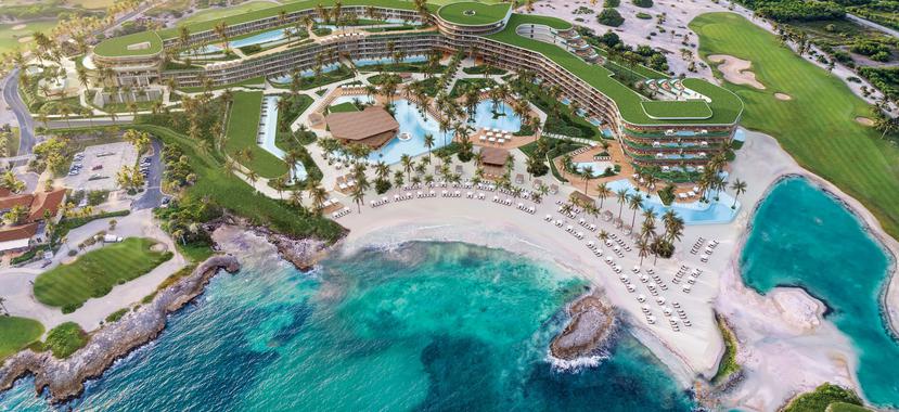 St. Regis Cap Cana Hotel & Residences se desarrolla dentro de la comunidad planificada y cerrada de Cap Cana, en Punta Cana, República Dominicana. De las 70 unidades residenciales, la mitad está aún disponible. Los precios van de $1 millón a $25 millones.