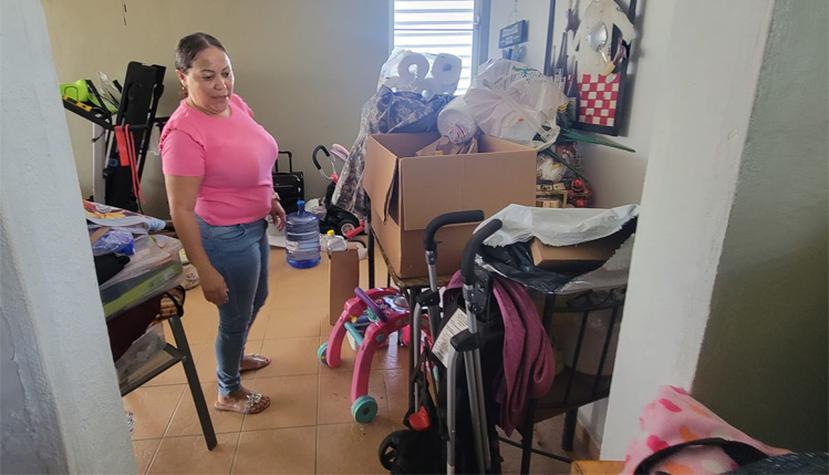 Un golpe de agua invadió el hogar de Betsy Rodríguez Colón.