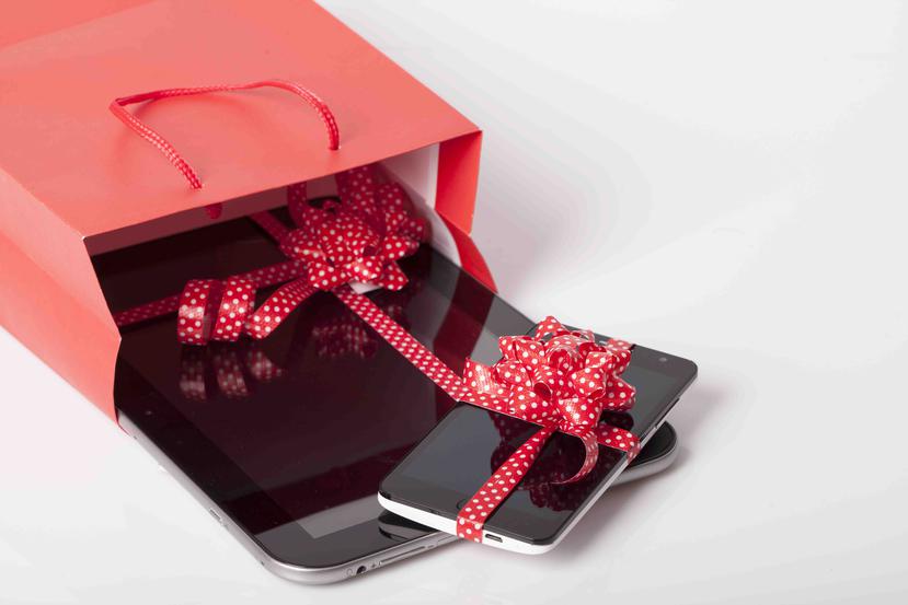 Los accesorios tecnológicos son muy solicitados durante la Navidad. (Shutterstock.com)