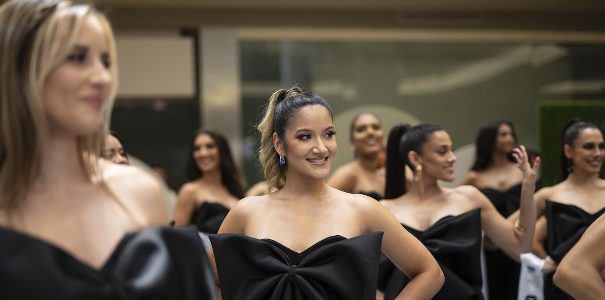 El centro comercial Plaza Las Américas sirvió de escenario para la pesentación oficial de las candidatas al título de Miss Earth Puerto Rico 2024.