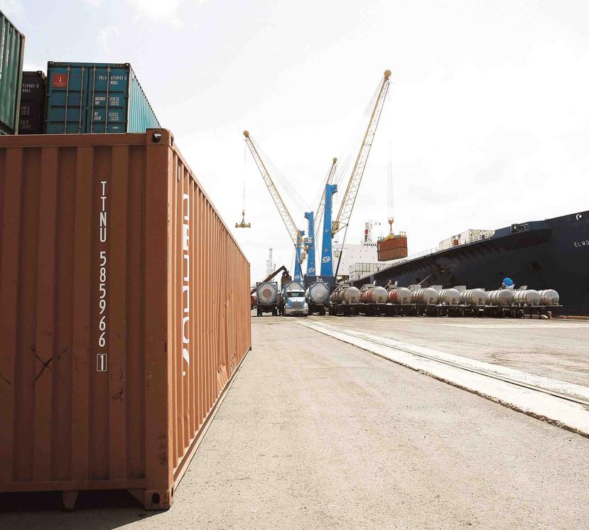 La carga marítima con destino a Puerto Rico se transporta en contenedores de 53 pies, lo que supone mayor capacidad de carga sin necesidad de pagar el flete de dos contenedores.