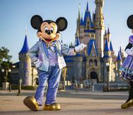 Beginning Oct. 1, 2021, Mickey Mouse and Minnie Mouse will host “The World’s Most Magical Celebration” honoring Walt Disney World Resort’s 50th anniversary in Lake Buena Vista, Fla. They will dress in sparkling new looks custom made for the 18-month event, highlighted by embroidered impressions of Cinderella Castle on multi-toned, EARidescent fabric punctuated with pops of gold. (Matt Stroshane, photographer)