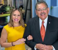 El reportero ancla de Telemundo, Jorge Rivera Nieves, Nieves y su hija, la reportera Grenda Rivera, son los padrinos del evento.