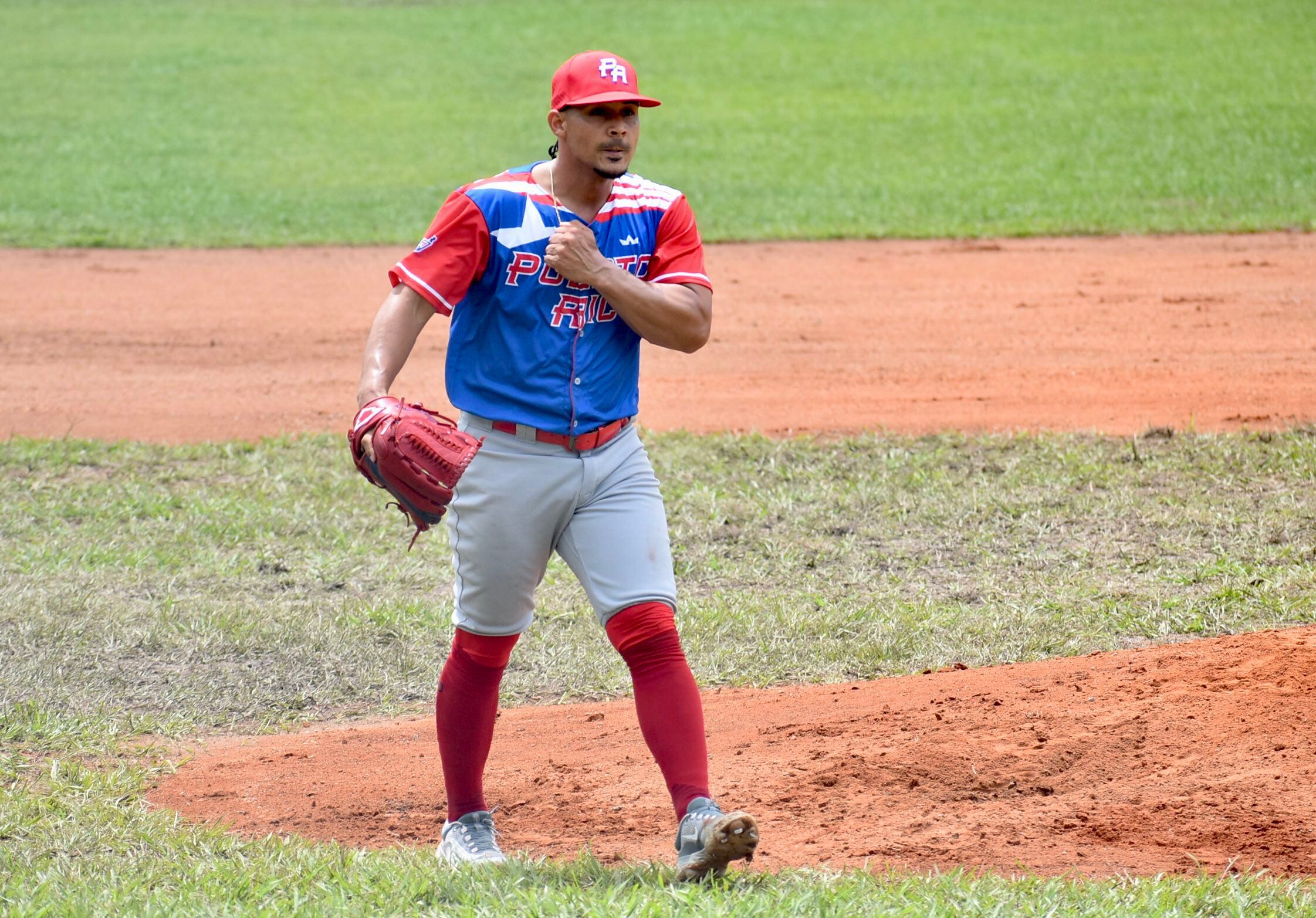 El lanzador Luis Leroy Cruz iniciará en la loma por Puerto Rico en la Copa del Caribe de Béisbol