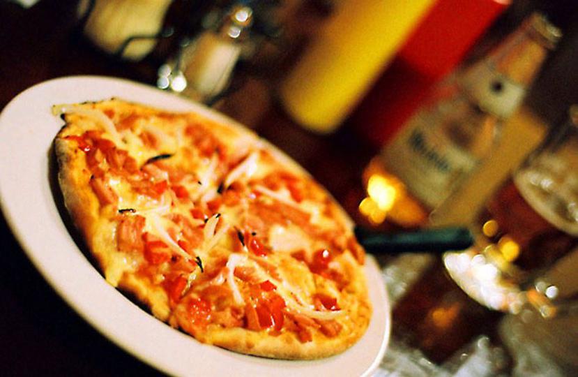 Los aficionados podrán degustar pizzas de sobre 30 restaurantes del patio y más de 50 tipos de cerveza. (Archivo GFR Media)
