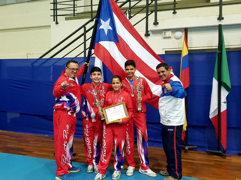 Los boricuas Ángel Naranjo (U-13), Derek Valentín (U-11) y Kristal Meléndez (U-11) consiguieron cuatro medallas. (Suministrada)
