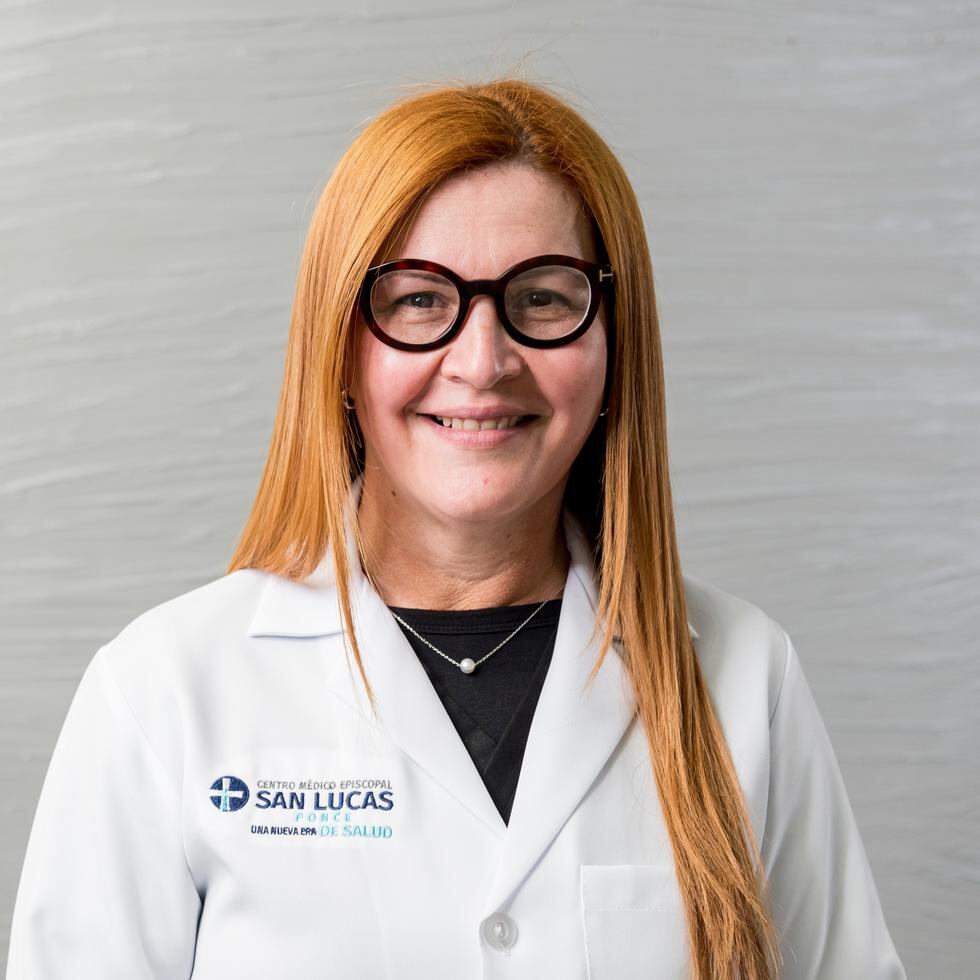 La doctora Anabelle Ortiz Rivera, ginecóloga y obstetra del Centro Médico Episcopal San Lucas (CMESL), en Ponce.