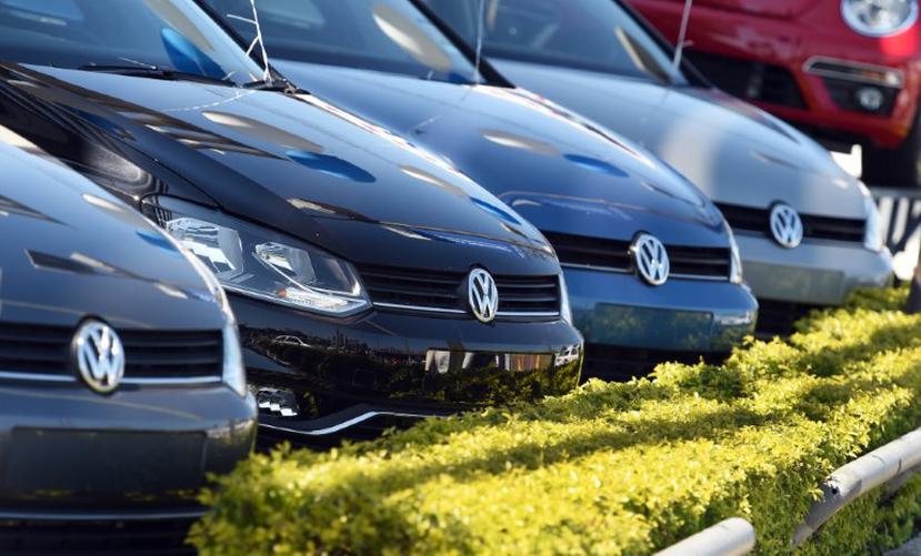 El software alterado permitió a los vehículos diésel de Volkswagen emitir entre 10 y 40 veces más óxidos de nitrógeno que los permitidos por las leyes,. (AFP)