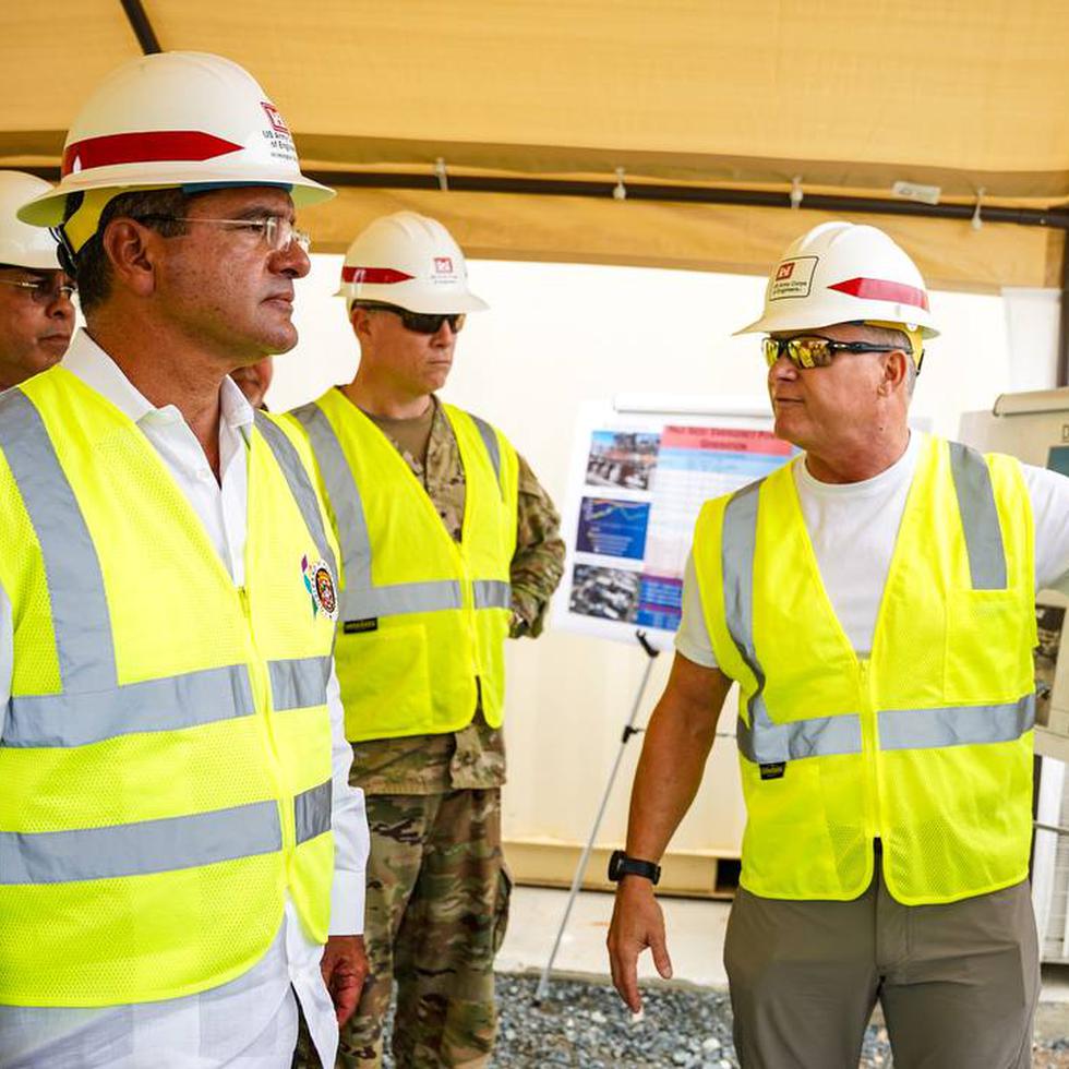 El gobernador Pedro Pierluisi durante el anuncio de un acuerdo colaborativo entre el Cuerpo de Ingenieros del Ejército de Estados Unidos (USACE, por sus siglas en inglés) y la Autoridad de Energía Eléctrica (AEE) para asegurar la estabilidad permanente, fuerza y resiliencia de la represa Guajataca.