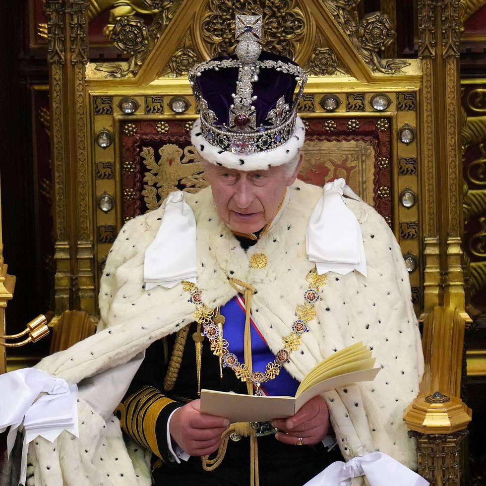 El rey Charles padece de un tipo de cáncer que no ha sido divulgado.