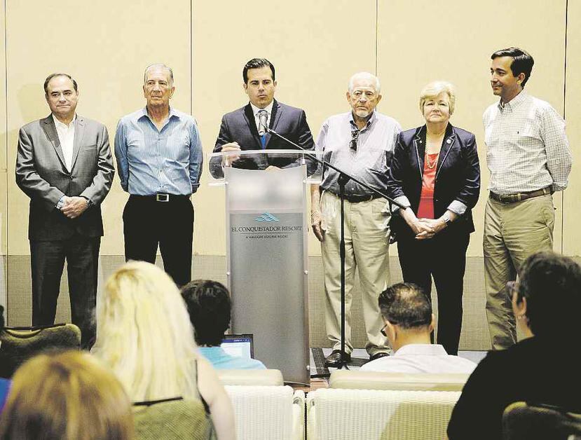 Cinco de los siete miembros de la Comisión de la Igualdad se presentaron ayer durante la Convención del Partido Nuevo Progresista en el hotel El Conquistador en Fajardo.