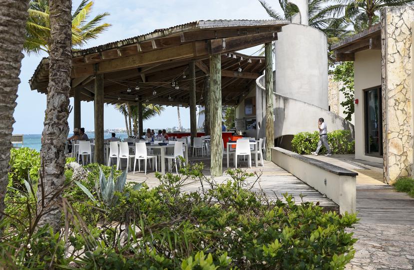 Restaurante Barlovento, localizado en el Dorado Beach Resort & Club.