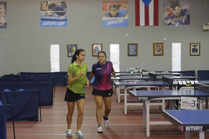 Las hermanas Adriana (derecha) y Melanie Díaz podrán entrenar en el club Águilas de la Montaña en Utuado desde el lunes. (GFR Media)