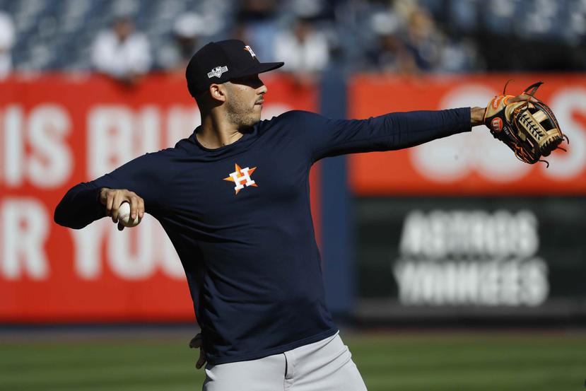 Carlos Correa solo jugó 75 partidos en la pasada temporada regular con los Astros. (AP / Archivo)