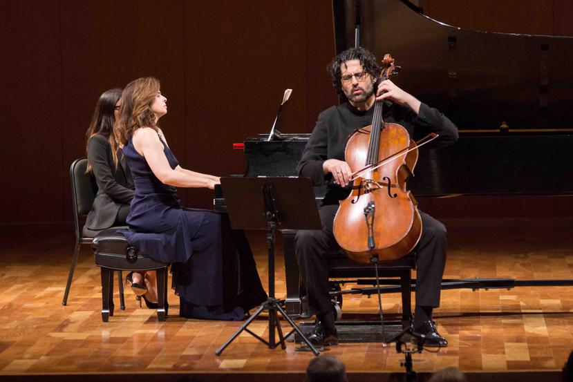 Amit Peled, en el violonchelo, y Noreen Polera, en el piano, deslumbraron con su presentación. (Suministrada)