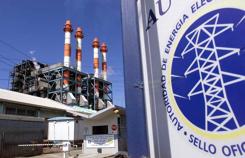 La avería en las líneas 36200 y 36800, ambas de 115,000 voltios, provocó la interrupción del servicio de energía eléctrica en el municipio de Fajardo. (Archivo)