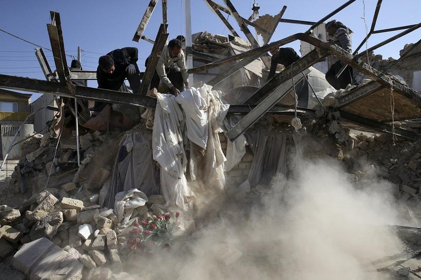 El mundo ha sufrido grandes pérdidas por devastadores terremotos. (AP)