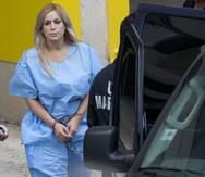 Áurea Vázquez Rijos fue sentenciada a cadena perpetua por el cargo de "asesinato por encargo", junto con su hermana Marcia Vázquez Rijos y su excuñado José Ferrer Sosa. (GFR Media)