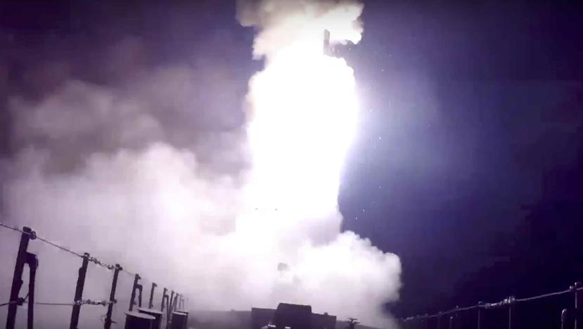 Se trata de la primera vez en la que Moscú informa del empleo de misiles de crucero en su operación militar contra los yihadistas en Siria, de la que hoy se cumple una semana. (AP)