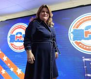 La comisionada Jenniffer González se identifica con los republicanos.