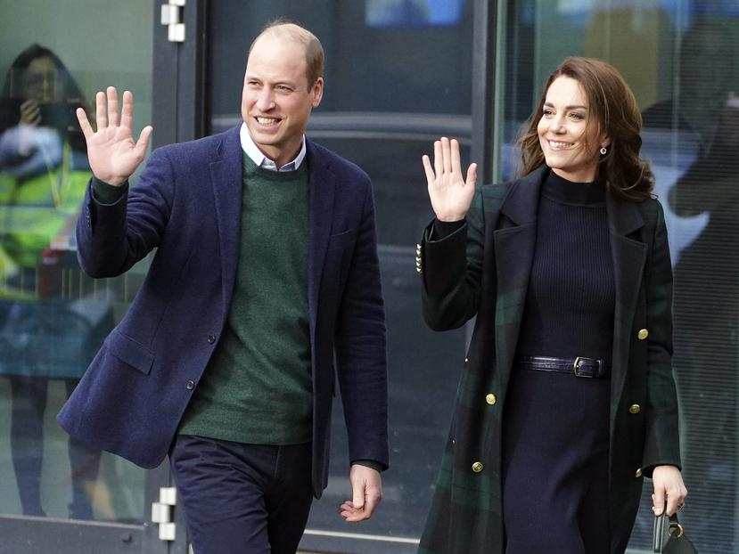 El príncipe William y Kate a su llegada a la inauguración del hospital de Royal Liverpool University.