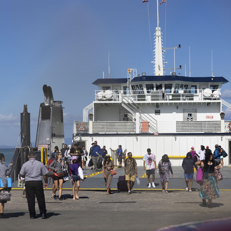 El servicio de transporte marítimo entre Ceiba y Culebra fue suspendido hasta que mejoraron las condiciones marítimas.