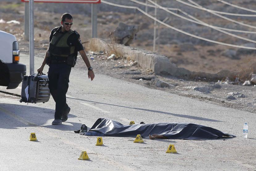En lo que va de mes han muerto 56 palestinos, la mitad de ellos supuestos atacantes, nueve israelíes, un eritreo y un árabe israelí. (EFE / Abir Sultan)
