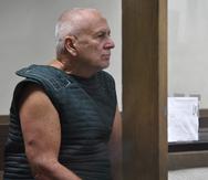 Robert Eugene Koehler está actualmente encarcelado en el vecino condado de Miami-Dade, donde enfrenta cargos por agredir a una mujer a principios de la década de 1980, dijo el alguacil del condado de Broward, Gregory Tony.