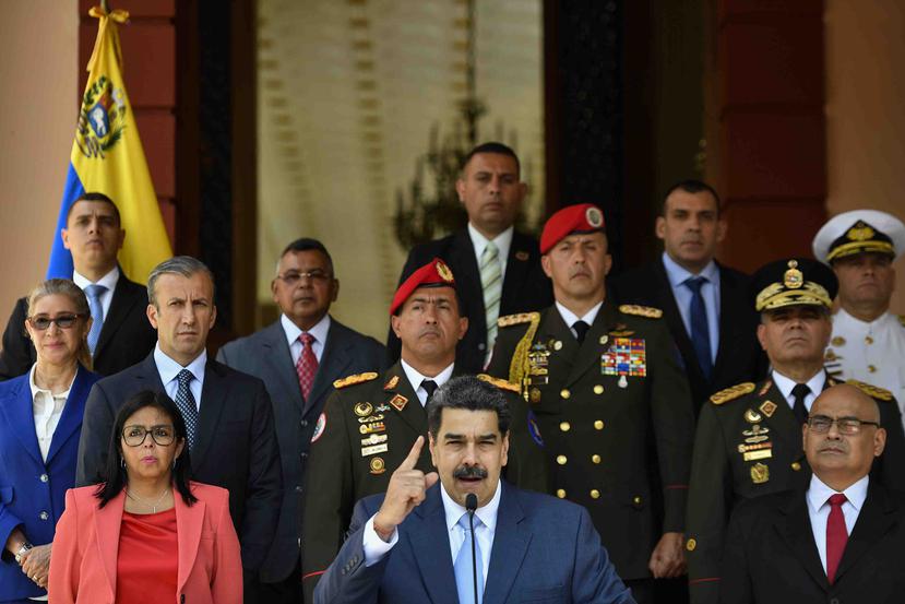 El presidente venezolano Nicolás Maduro habla en una conferencia de prensa en el Palacio Presidencial de Miraflores en Caracas. (AP)