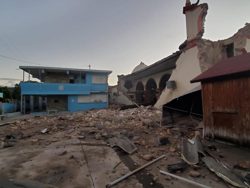 El sismo derrumbó la iglesia Inmaculada Concepción en Guayanilla. (Gerardo Alvarado/GFR Media)