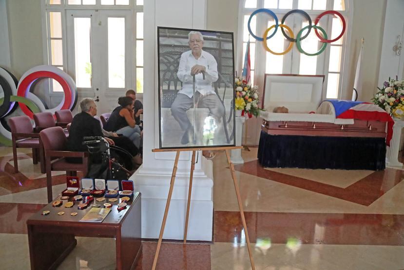 El cuerpo de Martínez rousset fue velado en la Casa Olímpica.