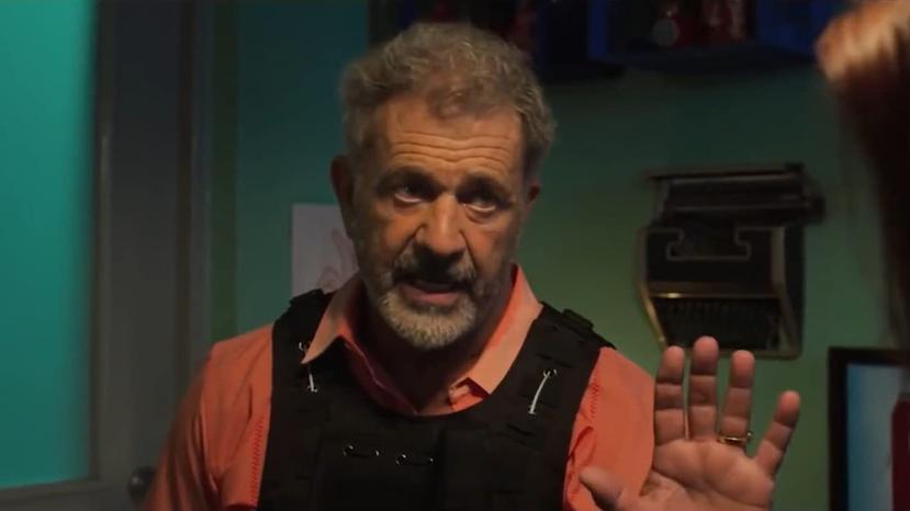 Mel Gibson como Ray en Force of Nature