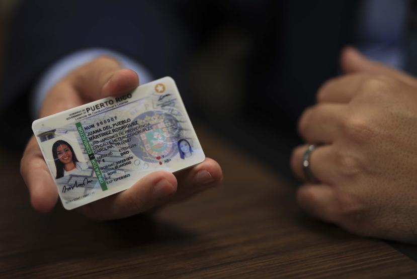 La Real ID tiene un costo adicional y requiere que la persona acuda a los Cesco para obtener esta identificación.