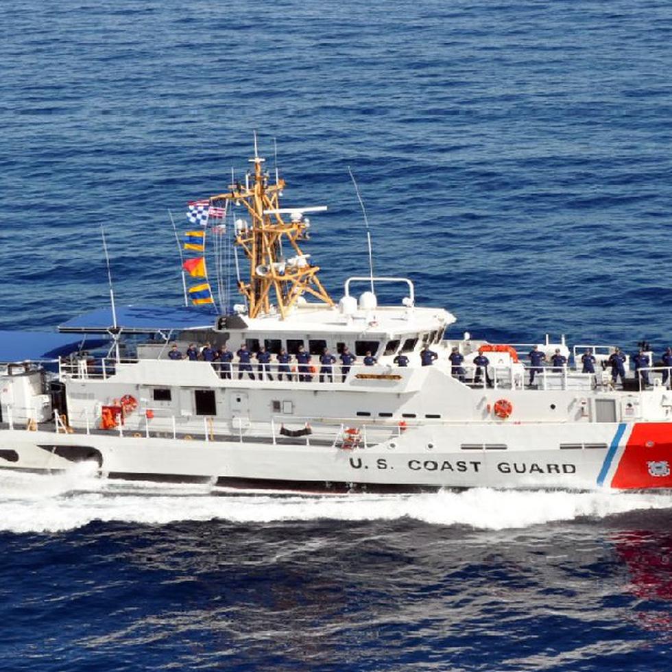 Como parte de la búsqueda se implementaron dos buques, un helicóptero y apoyo de otras agencias como FURA y CBP.
