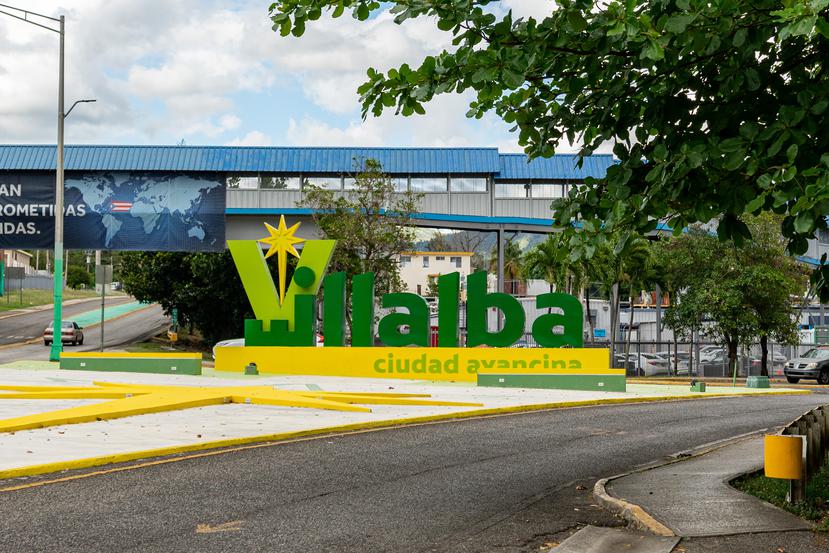 Villalba logo in the town’s center. The bright star is very indicative of the municipality of Villalba.