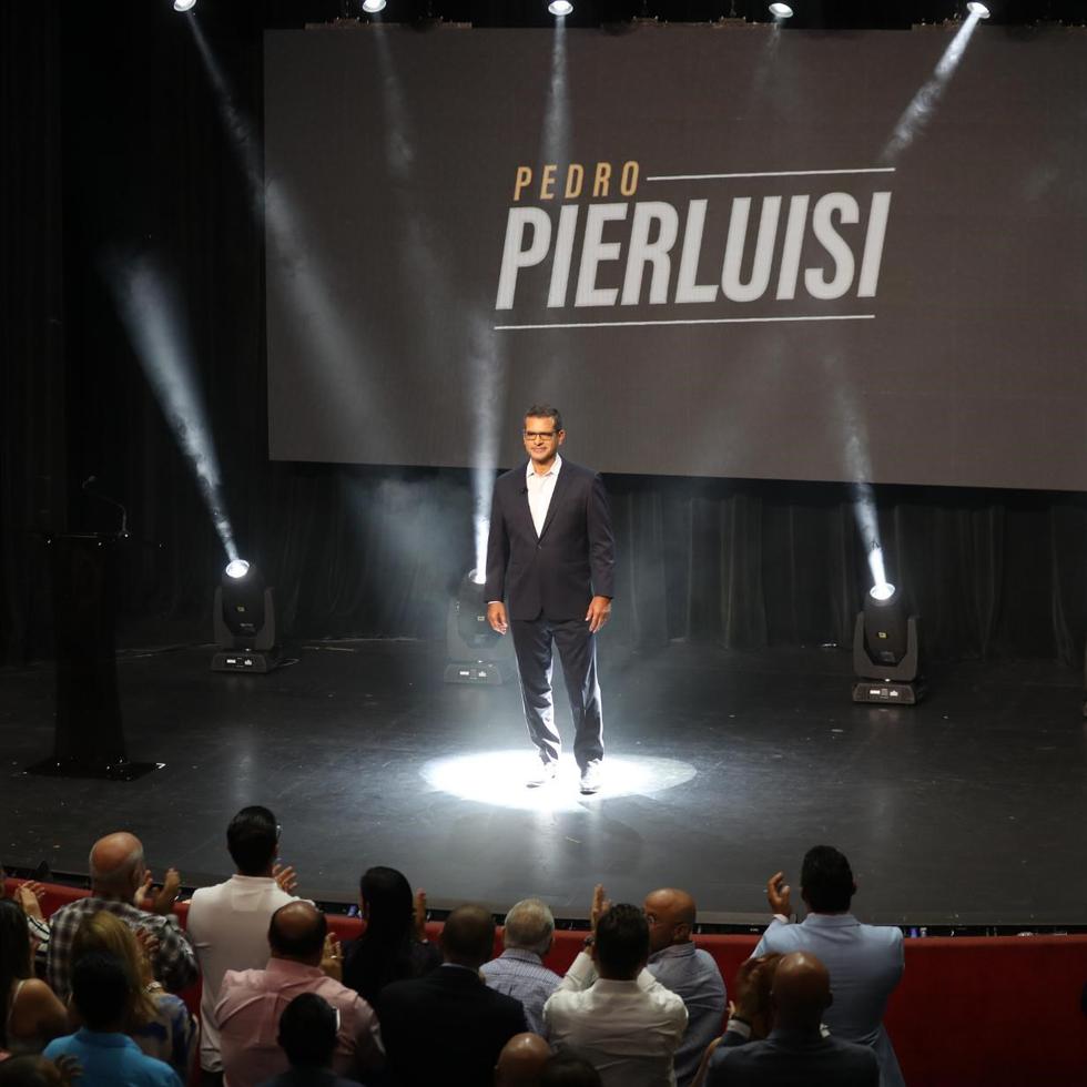Pedro Pierluisi dio su discurso en Manatí.