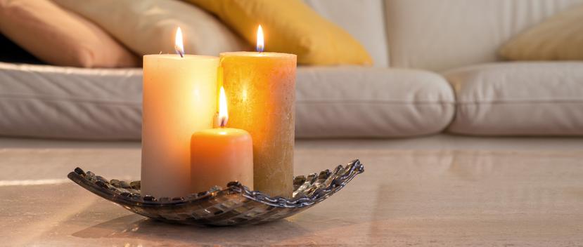 Las velas y los perfumadores nos ayudan a crear esa atmósfera que nos relaja. (Shutterstock)