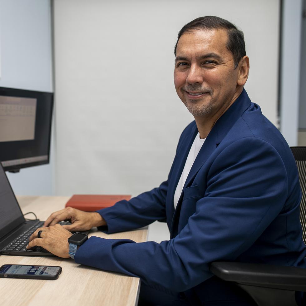 Alberto Luna, CEO de Luna & Co., firma productora de seguros y fianzas.