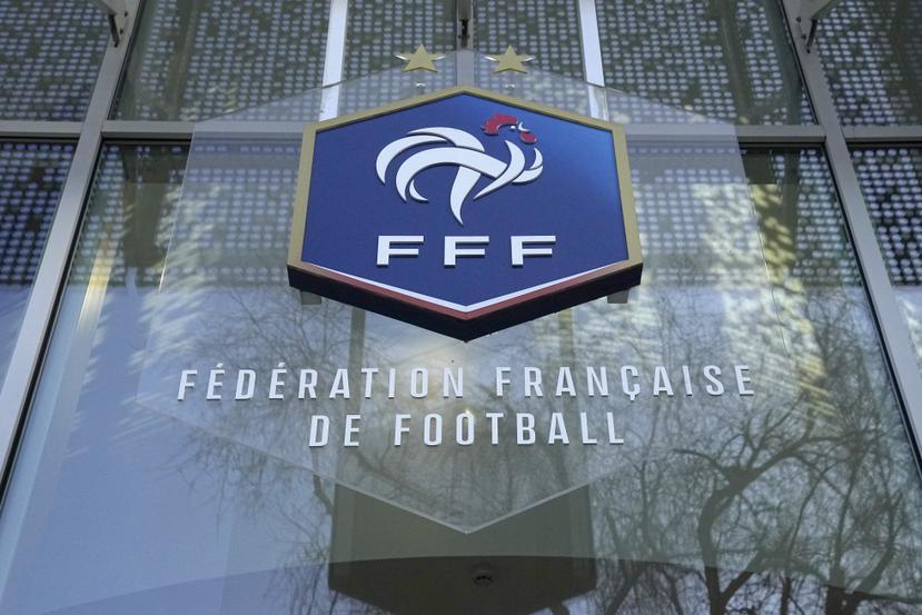 Noël Le Graët ha enfrentado acusaciones de hostigamiento sexual. Además, la pasada semana arremetió contra el astro francés  Zinedine Zidane al afirmar que no lo desea como entrenador de la selección.